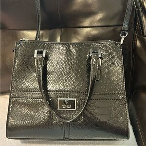 Hi my beautiful Poshers a vintage Guess faux black snake skin,medium size purse!